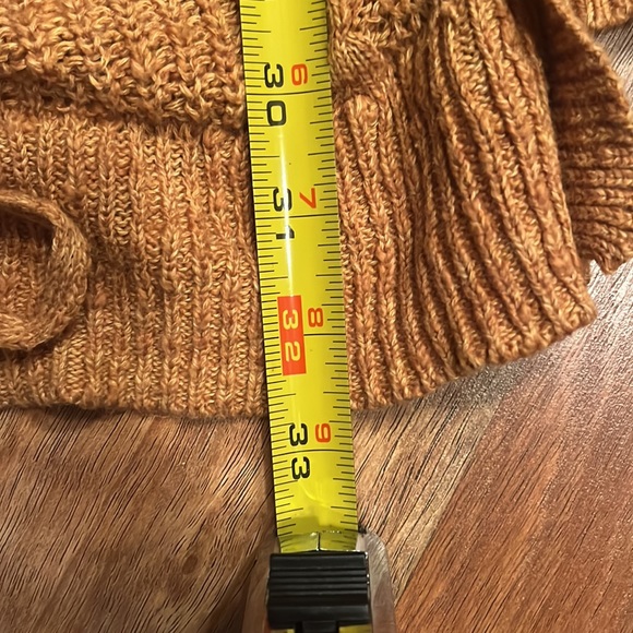 EUC Maurices mustard cardigan - Picture 12 of 14